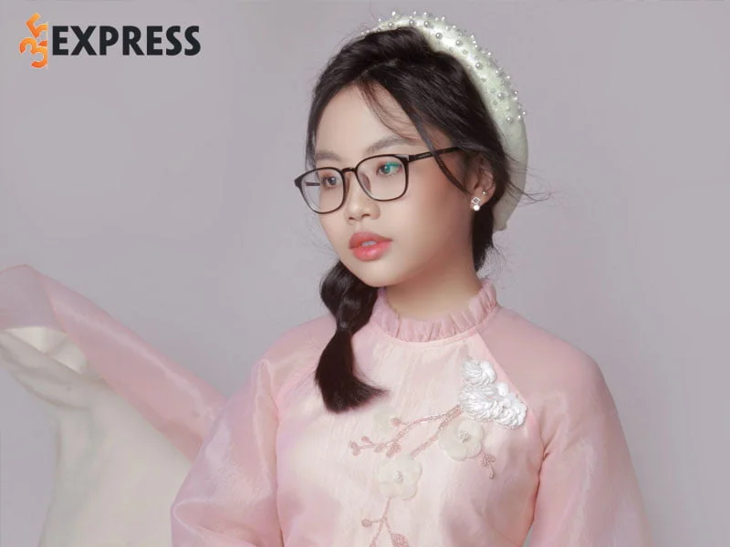 nhung-scandal-xoay-quanh-phuong-my-chi-35express