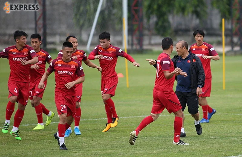 su-thanh-cong-cua-hlv-park-hang-seo-khi-dan-dat-doi-tuyen-viet-nam-35express-1