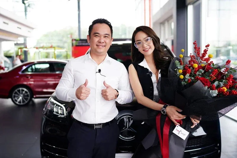 trum-sales-mec-mr-xuan-hoan-va-co-ngoi-khong-phai-dang-vua-dau-11-35express