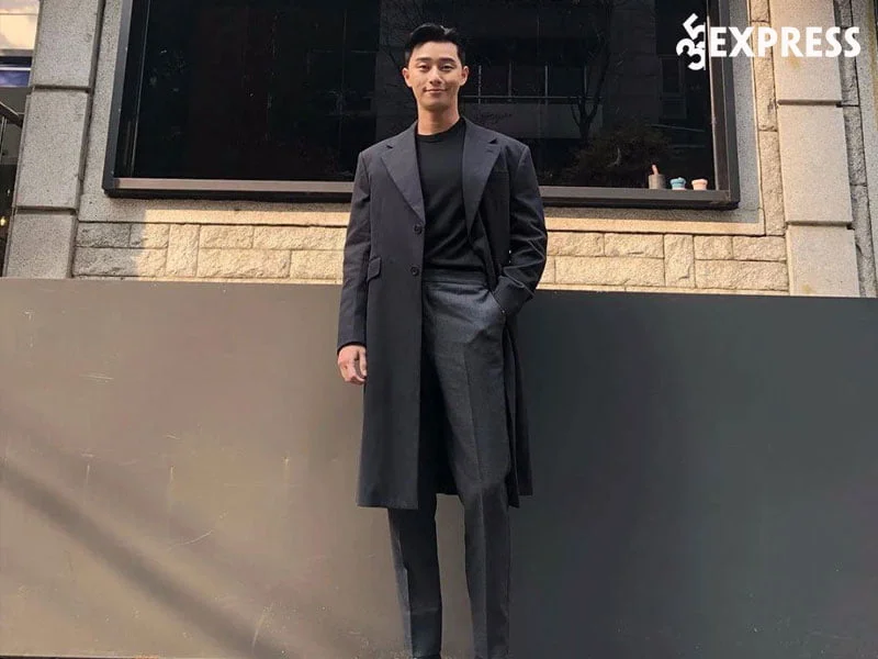 ve-ngoai-chat-lu-cua-park-seo-joon-35express