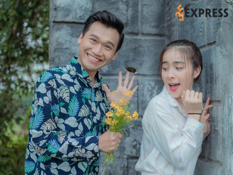 xuan-nghi-chang-trai-tre-giau-nghi-luc-35express