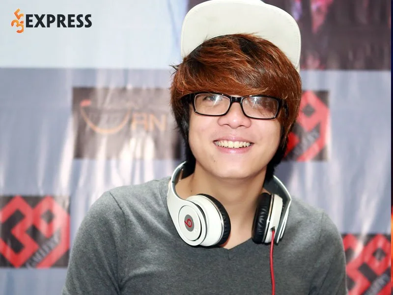 bui-anh-tuan-trong-cuoc-thi-the-voice-35express
