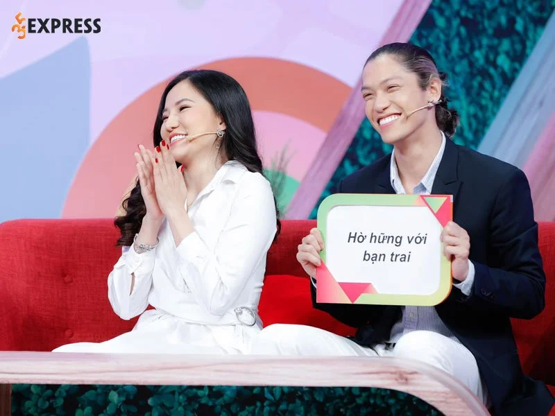 chuyen-tinh-cam-cua-hien-sen-va-ly-phuong-chau-35express