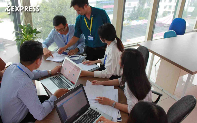 cong-ty-dich-vu-seo-vietsol-35express