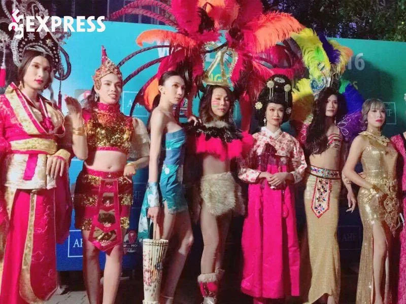 Ladyboy là gì?