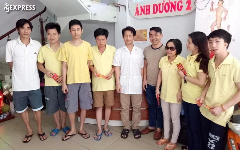massage-nguoi-khiem-thi-anh-duong-35express