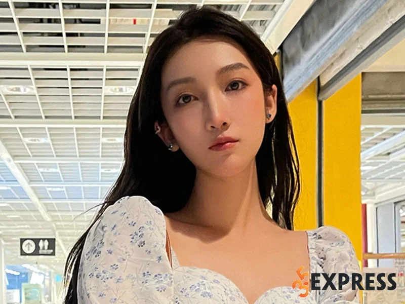 ngo-diec-pham-de-don-kien-do-my-truc-35express