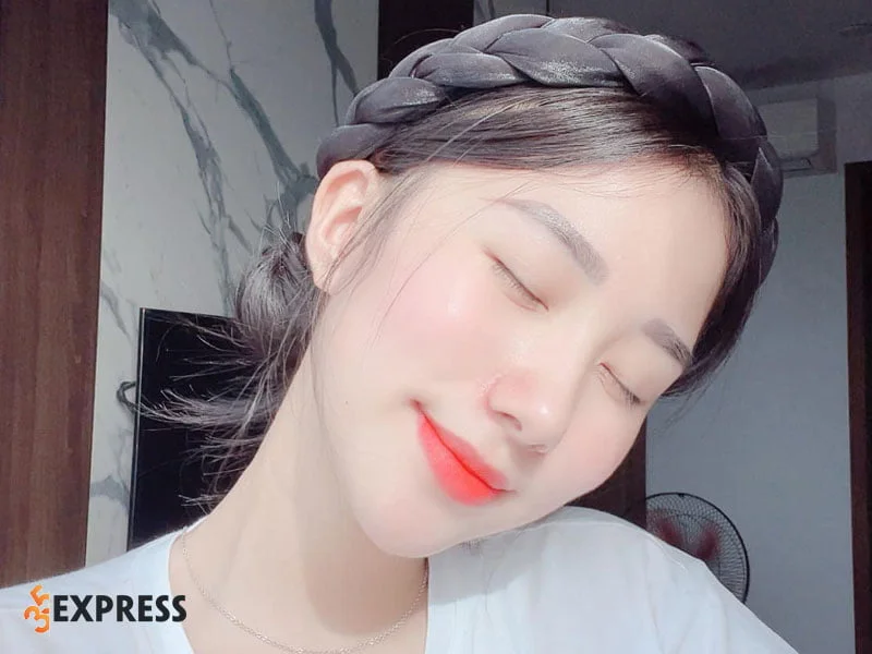nhung-hinh-anh-dep-cua-vo-quoc-dan-tieu-hy-1-35express
