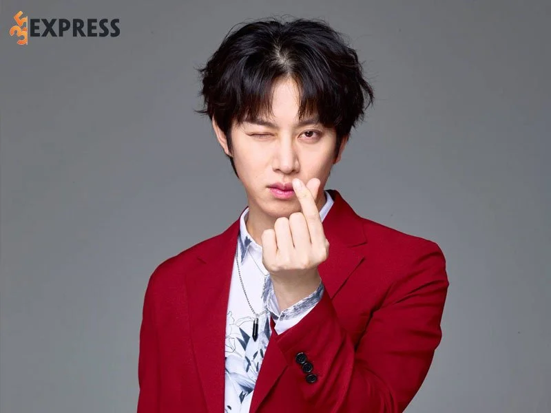 su-nghiep-am-nhac-cua-kim-heechul-35express