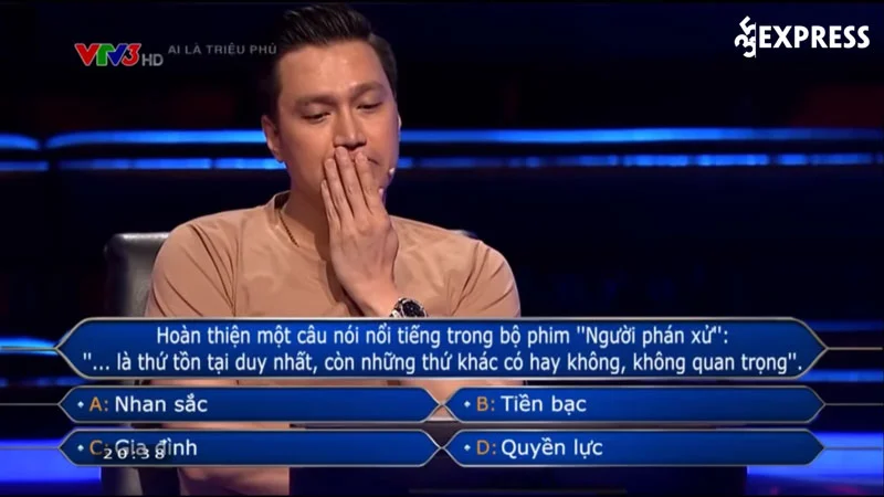 viet-anh-tra-loi-cau-hoi-lien-quan-den-nsnd-hoang-dung-35express
