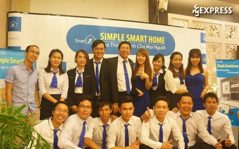 camera-huyen-vu-35express