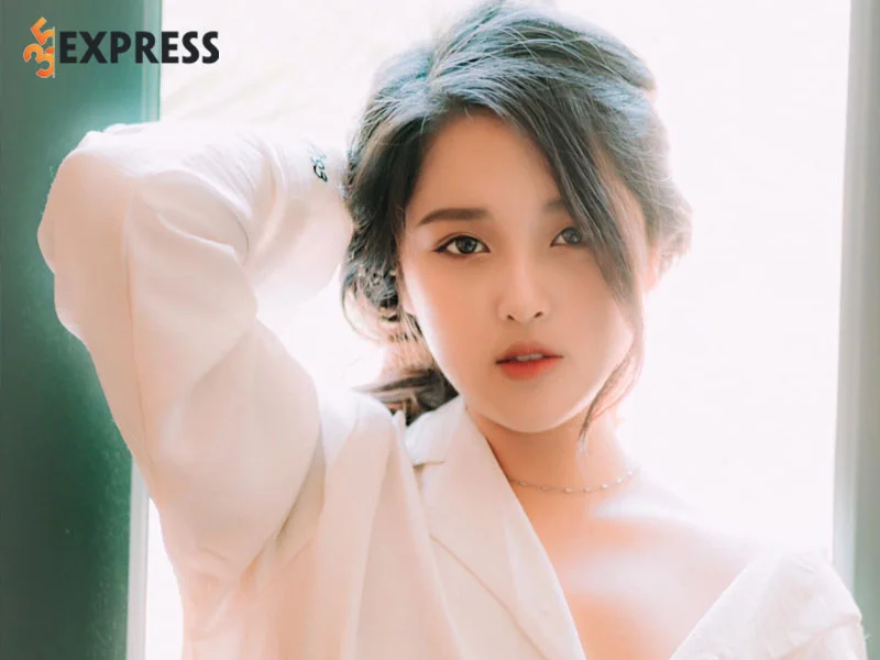chi-tiet-tieu-su-cua-co-giao-tran-thanh-nga-35express