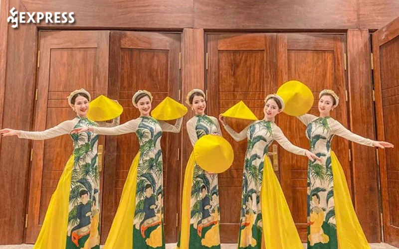 cho-thue-trang-phuc-bieu-dien-divit-35express