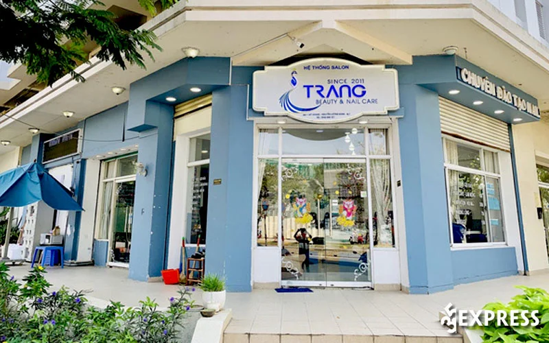 chuoi-salon-trang-nail-care-35express