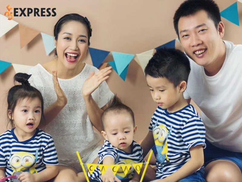 chuyen-tinh-dep-20-nam-cua-oc-thanh-van-1-35express