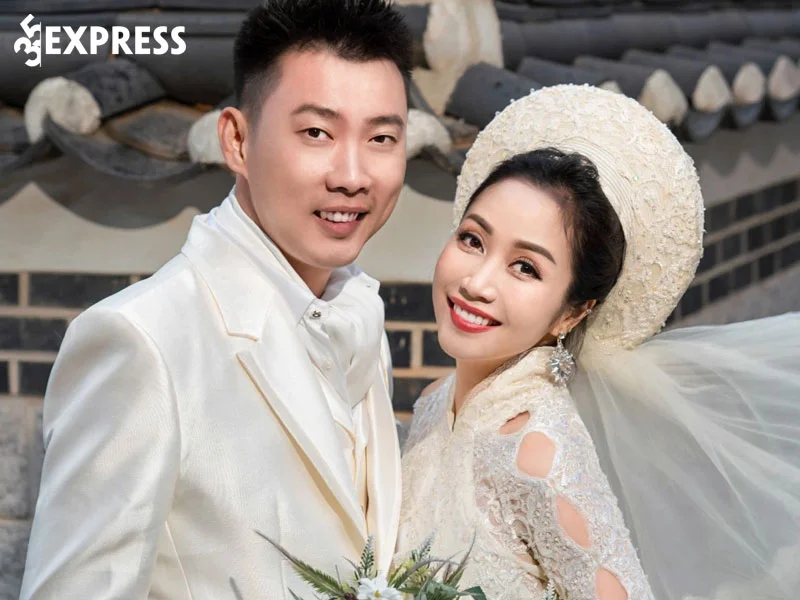 chuyen-tinh-dep-20-nam-cua-oc-thanh-van-35express
