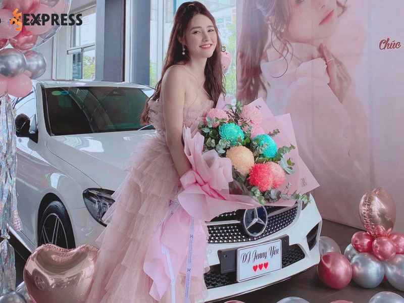 cuoc-song-sang-chanh-cua-nang-hot-girl-jenny-yen-35express