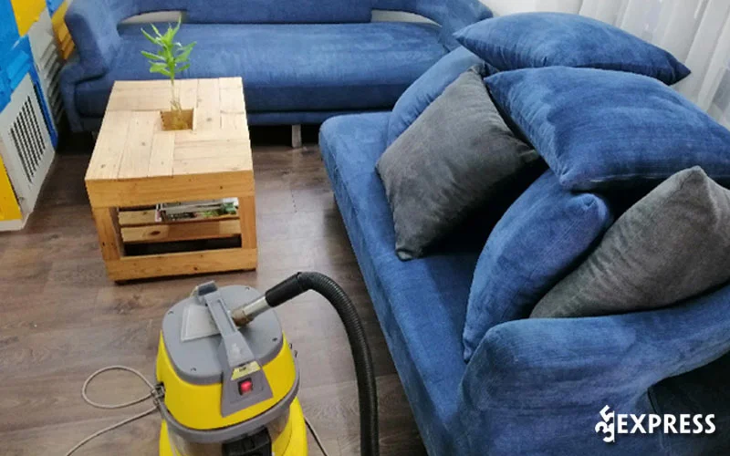 dich-vu-giat-ghe-sofa-anh-thu-35express