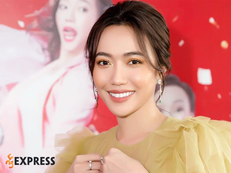 dong-thai-cua-dieu-nhi-va-anh-tu-truoc-tin-don-bi-mat-sinh-con-35express