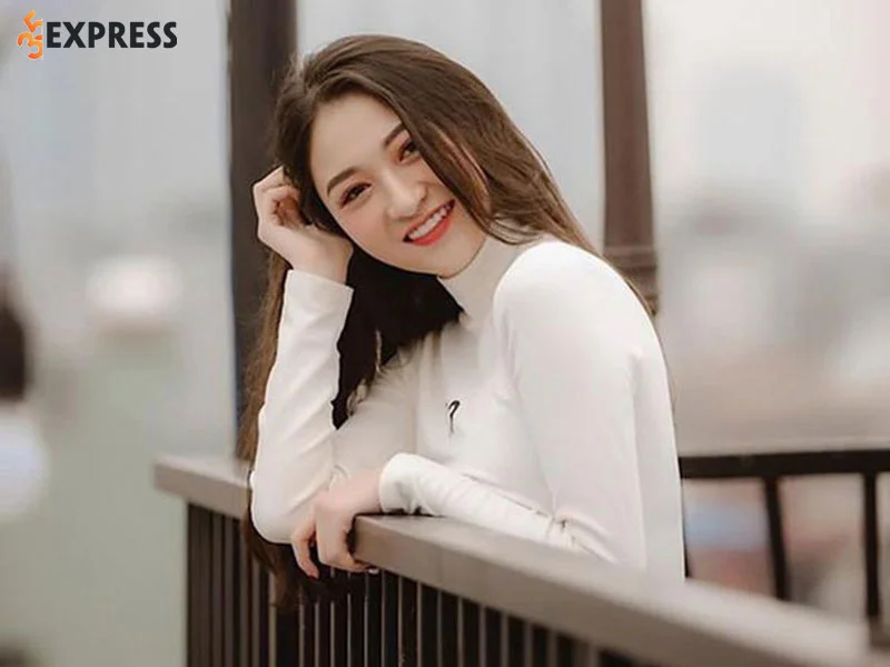 hau-lo-clip-nong-nu-phu-ve-nha-di-con-cham-noi-dao-ly-9-35express