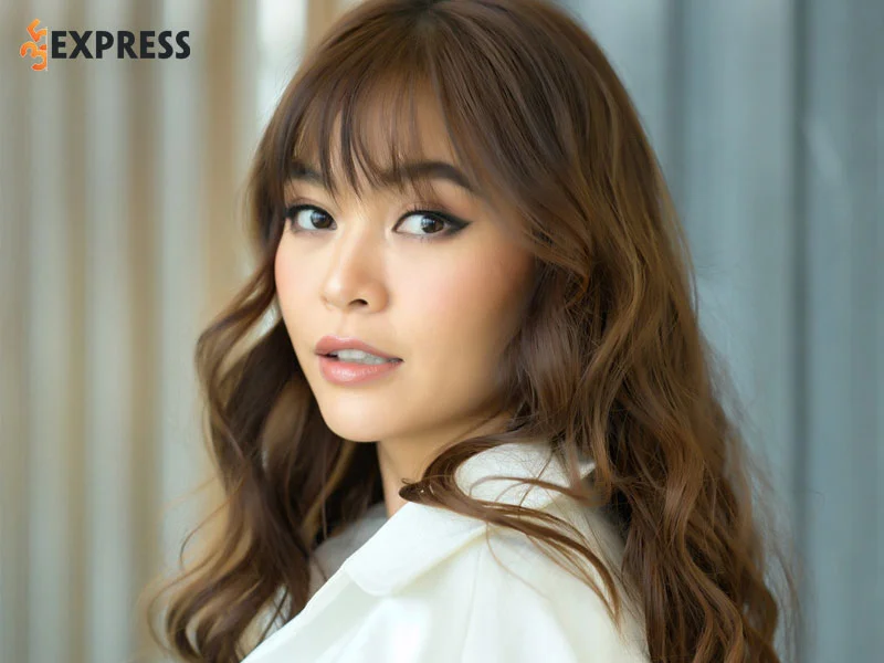 mau-thuy-chien-thang-cuoc-thi-vietnams-next-top-model-2013-35express