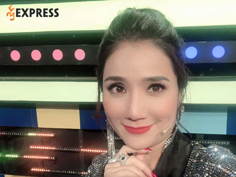 mc-cat-tuong-suyt-dot-quy-vi-an-chuoi-luc-nua-dem-2-35express