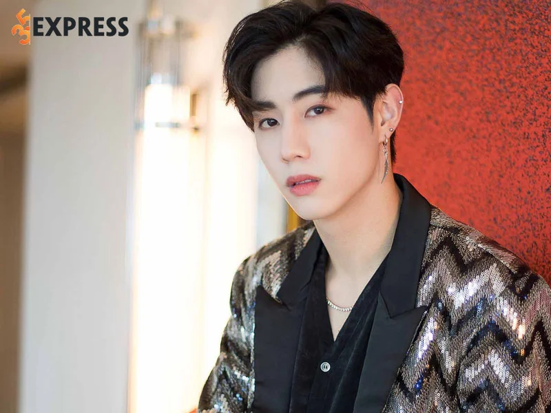 nhung-hinh-anh-dep-cua-mark-got7-2-35express