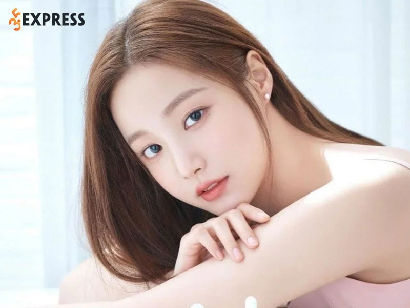 nhung-hinh-anh-dep-cua-yeonwoo-1-35express