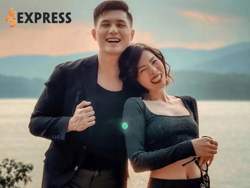 nua-dem-le-quyen-cong-khai-dang-anh-giuong-chieu-bang-chung-song-chung-voi-lam-bao-chau-day-roi-5-35express