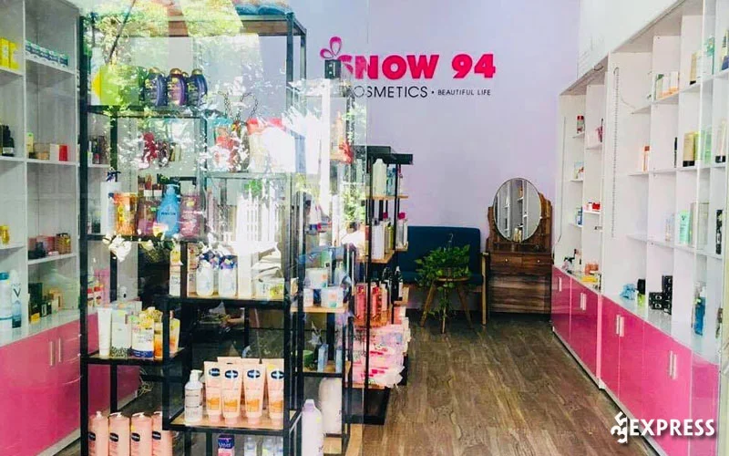 snow-94-cosmetics-35express