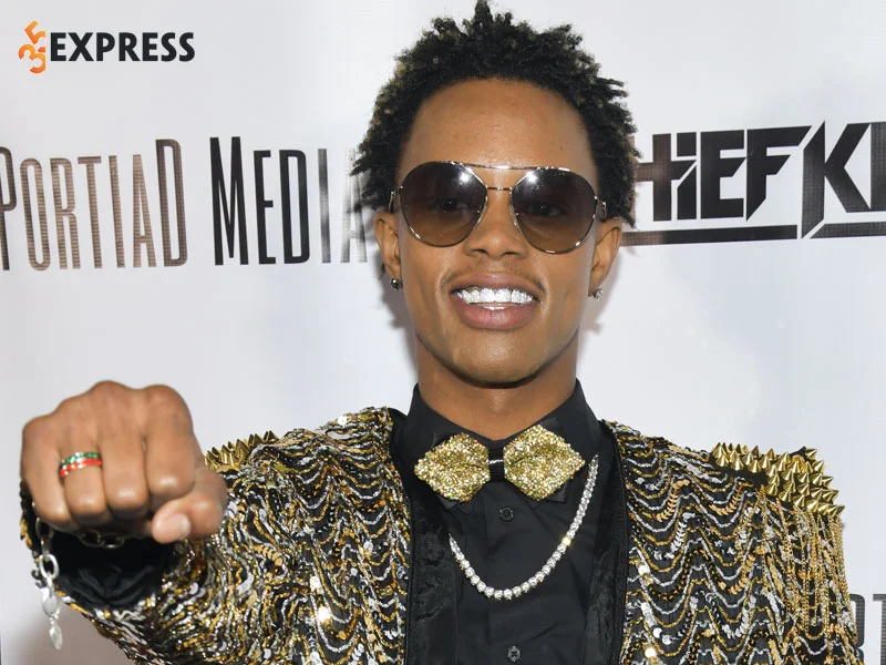 su-nghiep-chong-vanh-cua-nam-rapper-tre-tuoi-silento-35express