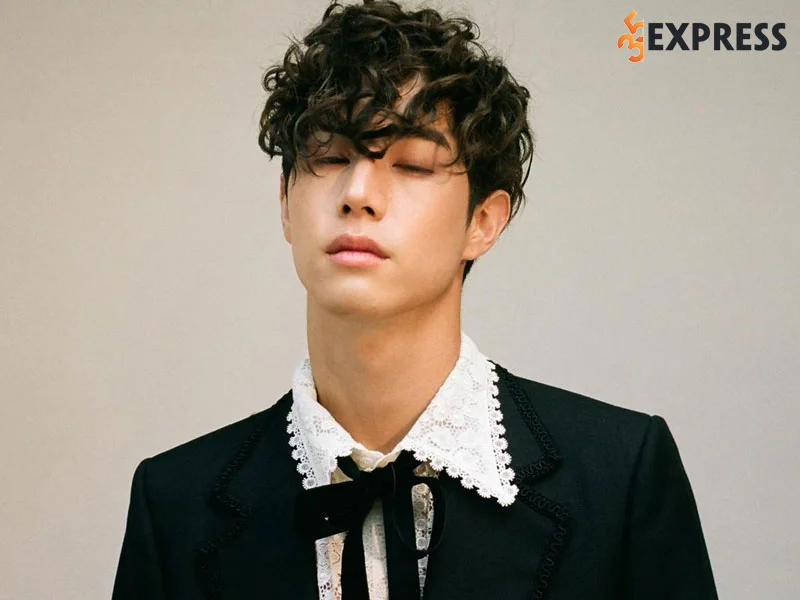 su-nghiep-cua-mark-got7-1--35express