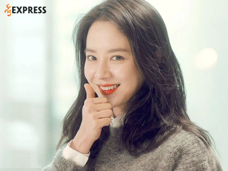su-nghiep-cua-mo-ngo-song-ji-hyo-1-35express
