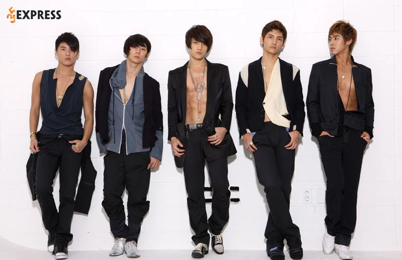 su-nghiep-cua-park-yoochun-dbsk-35express