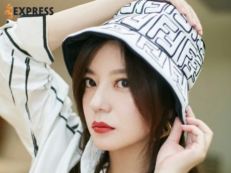 su-nghiep-cua-trieu-vy-3-35express