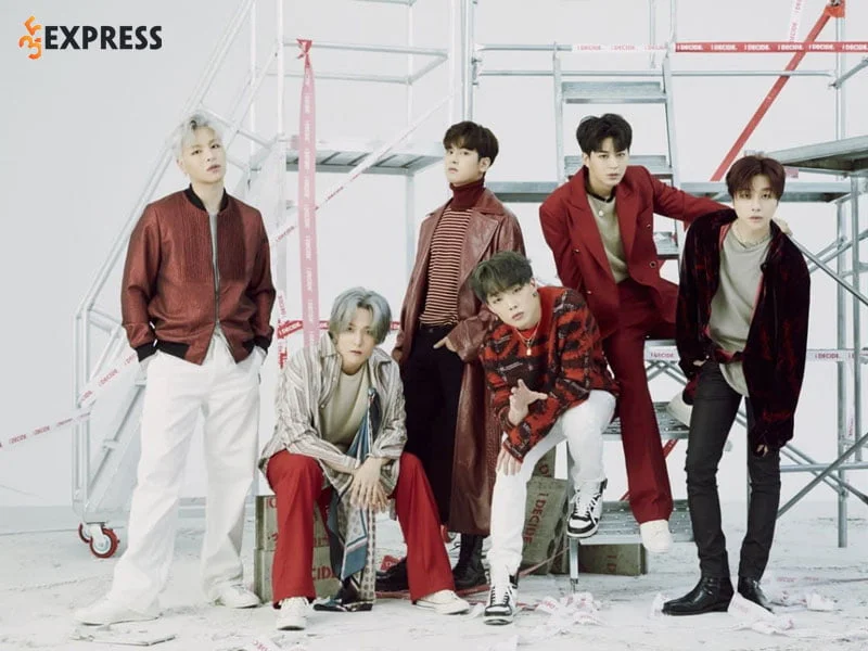su-nghiep-gian-kho-cua-cuu-thanh-vien-ikon-bi-35express