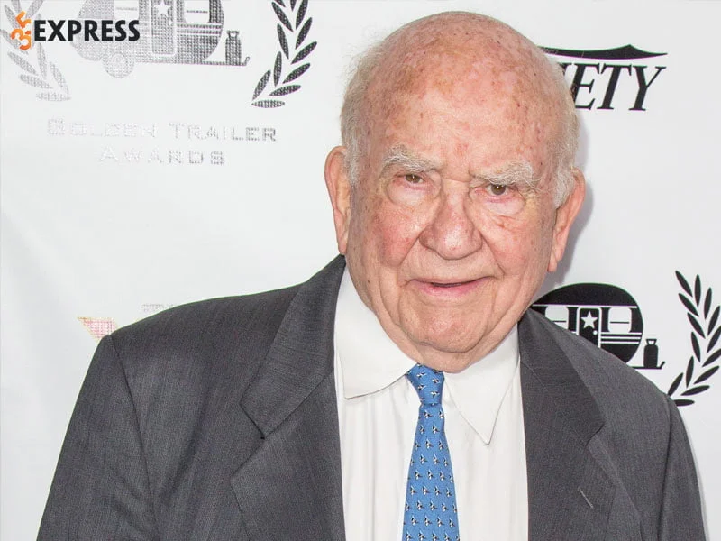 su-nghiep-tri-an-cua-dien-vien-ed-asner-gao-coi-1-35express