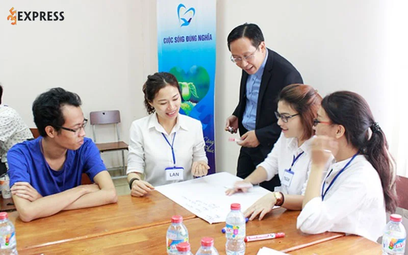 trung-tam-ky-nang-mem-cuoc-song-dung-nghia-35express