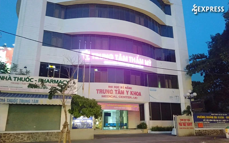 trung-tam-phau-thuat-tham-my-dai-hoc-da-nang-35express