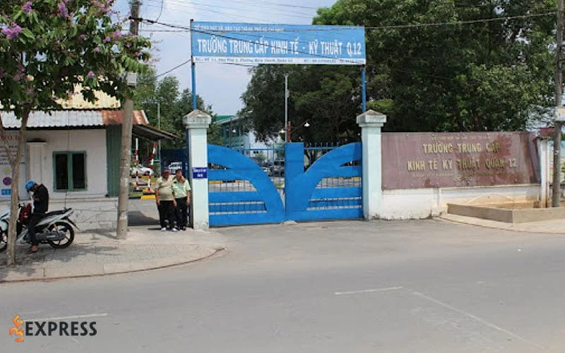 truong-trung-cap-kinh-te-ky-thuat-quan-12-35express