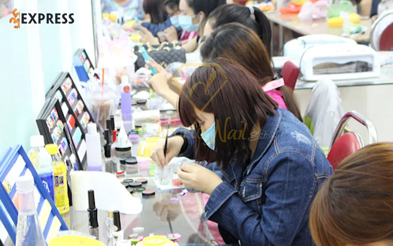 world-nail-school-35express