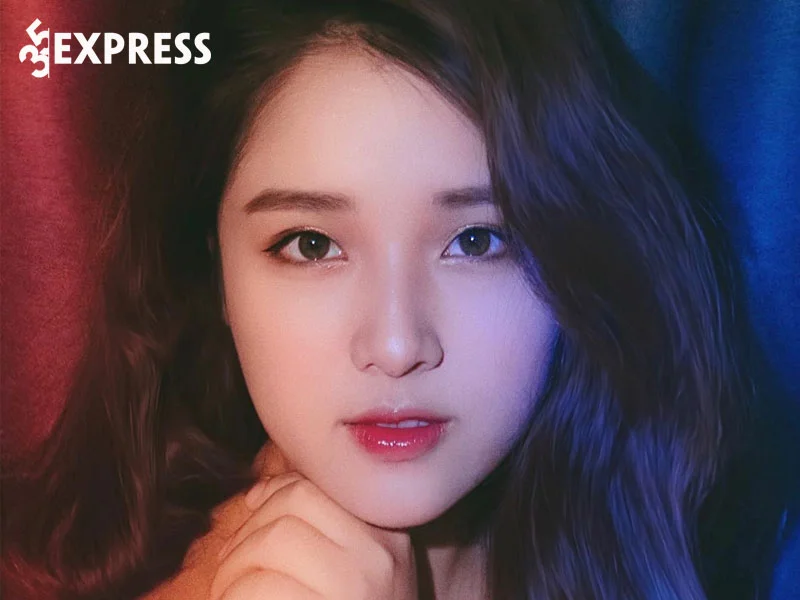 xuat-hien-them-co-giao-vat-ly-xinh-nhu-hotgirl-livestream-day-hoc-co-1-diem-an-dut-co-minh-thu-35express