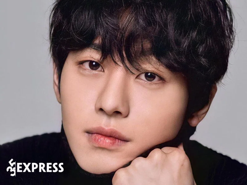ahn-hyo-seop-la-ai-1-35express