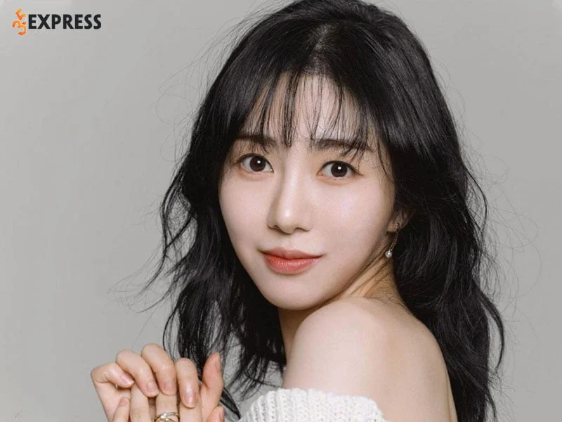 bi-dispatch-nam-thop-dang-ban-ghi-am-kwon-mina-dap-tra-cu-cong-bo-cang-nhieu-cang-tot-3-35express