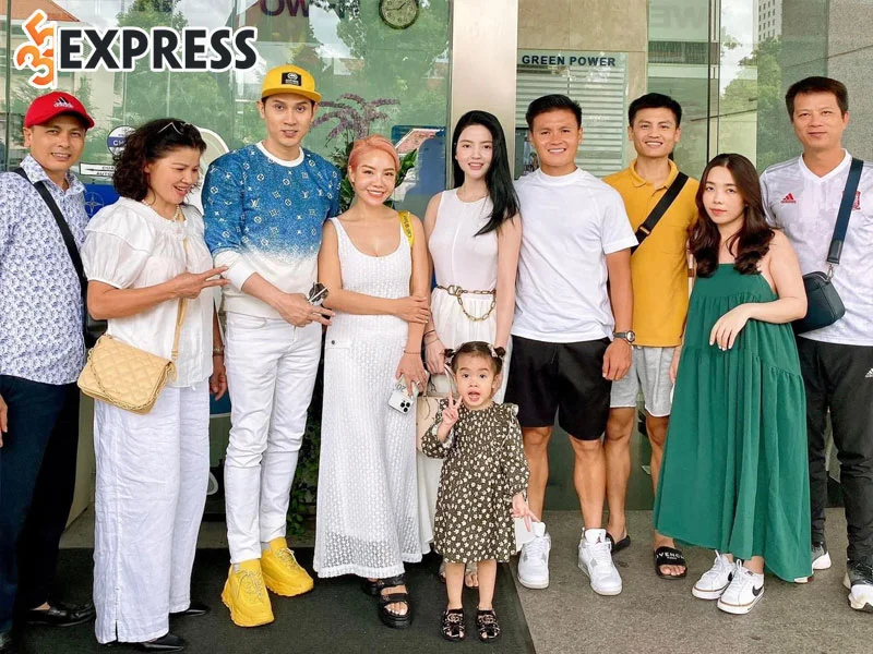 chu-thanh-huyen-sang-phap-co-vu-cho-quang-hai-35express
