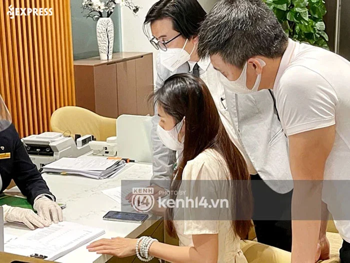 chum-anh-doc-quyen-tat-tan-tat-qua-trinh-thuy-tien-cong-vinh-lam-thu-tuc-voi-18000-van-ban-sao-ke-177-ty-trong-ngan-hang-1-35express