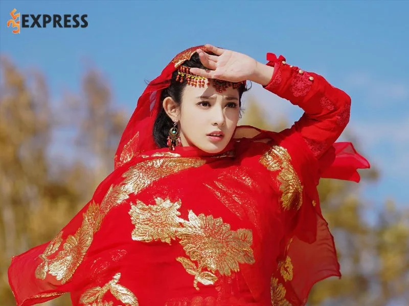 con-duong-su-nghiep-cua-banh-tieu-nhiem-4-35express