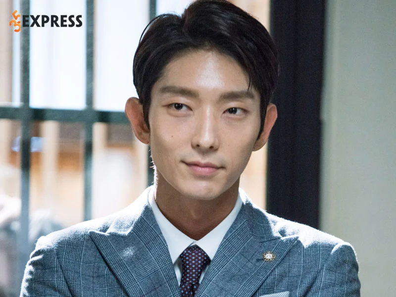 con-duong-su-nghiep-cua-lee-jun-ki-35express