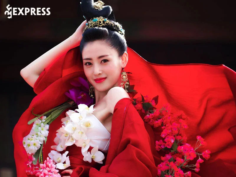 con-duong-su-nghiep-cua-truong-thien-ai-bung-no-voi-vai-dien-thai-tu-phi-truong-bong-bong-35express