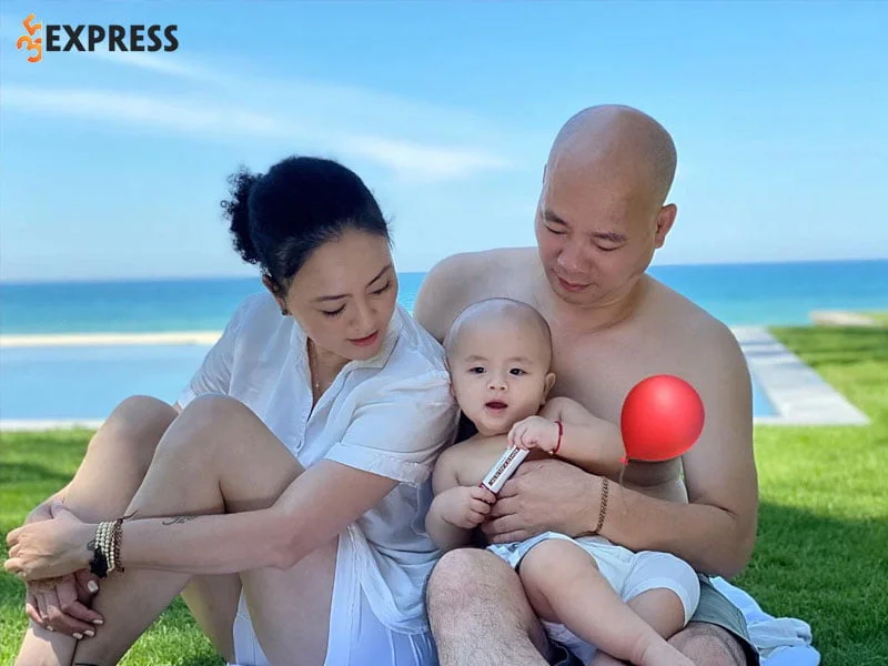 cuoc-song-gia-dinh-cua-co-giao-van-thuy-duong-35express